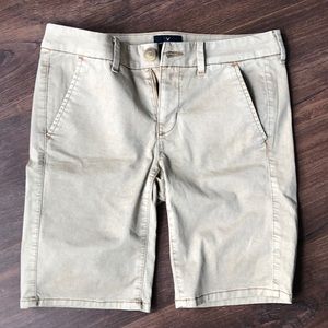 American Eagle khaki Bermuda shorts
